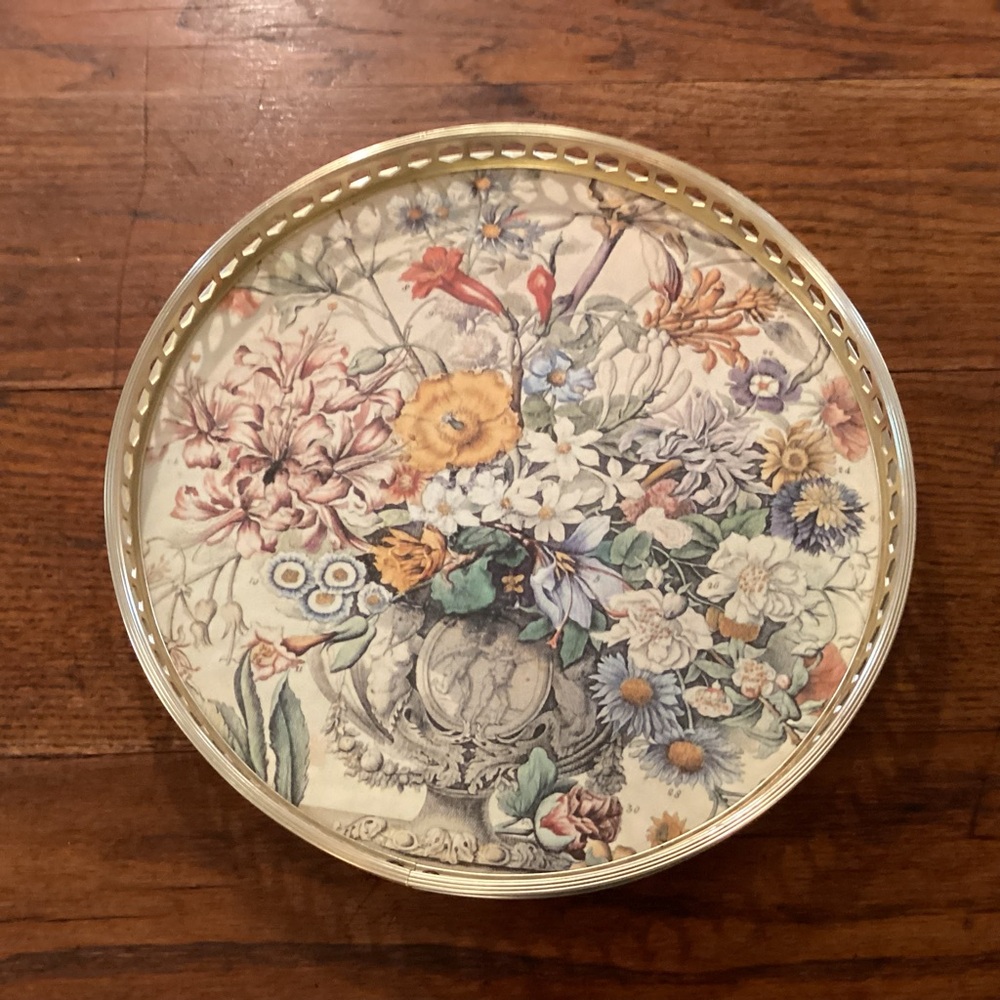 Vintage floral serving tray made by Orchard, in England.